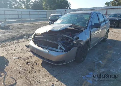 2008 Ford Focus S из США, поврежденный, VIN 1FAHP34N28W228635